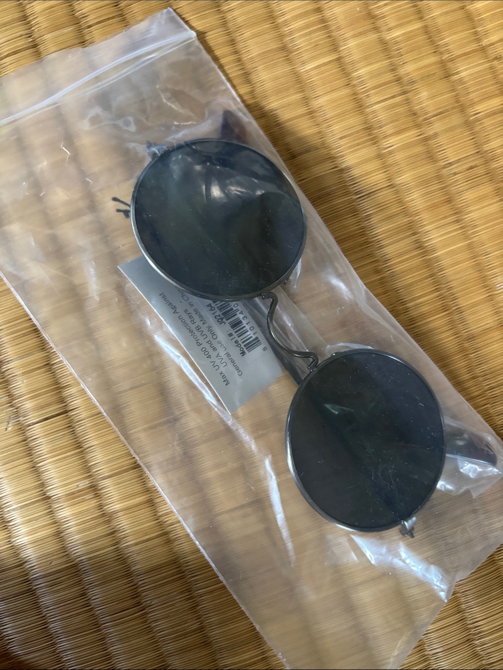 Men's Round Metal Sunglasses - Black Frame and Lenses